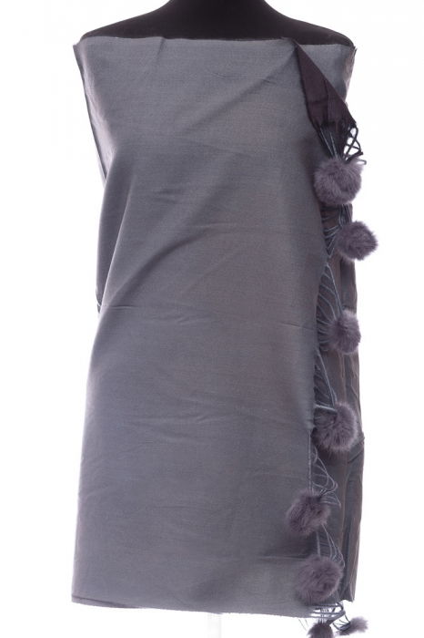 Esarfa din casmir cu fata dubla si ciucuri din blanita naturala, degrade-gri [2]