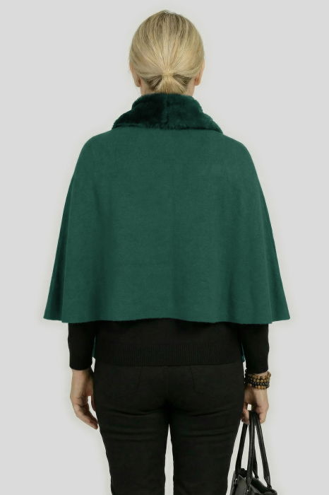 Eșarfă eleganta cu blăniță ecologică pe centru și franjuri, verde inchis [2]