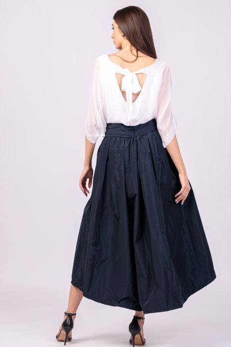 Fusta bleumarin, cu trena, ampla, din tafta [3]