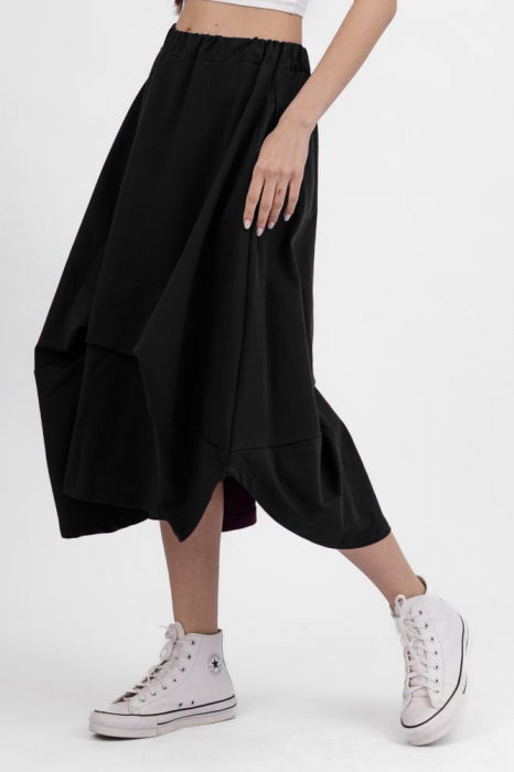 Fusta ampla din jerseu de bumbac, cu falduri in fata si spate, neagra [4]