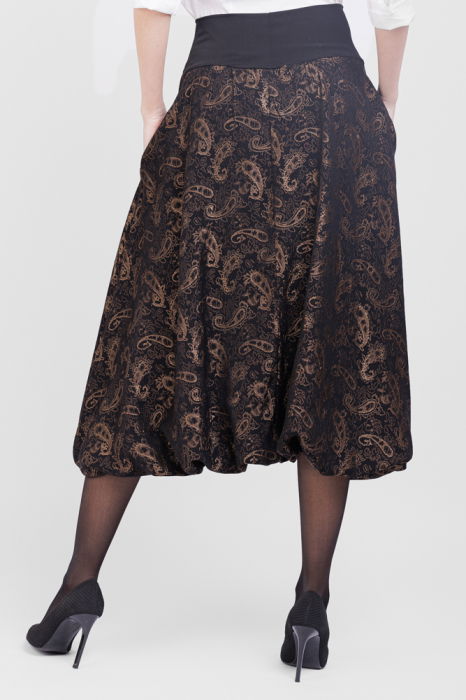 Fusta gogosar maro inchis metalizat din brocart cu motiv paisley auriu [3]