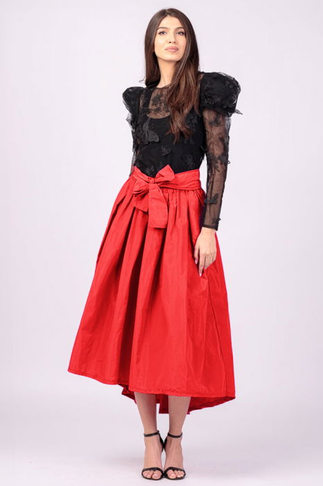 Fusta rosie, cu trena, ampla, din tafta [1]