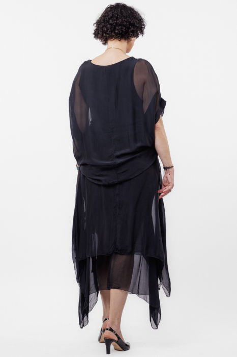 Fusta lunga in colturi, din matase si vascoza, suprapusa, cu snur vertical, neagra [8]