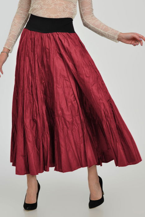 Fusta lunga din vascoza, in 15 clini, din tafta rosu inchis metalizat [2]