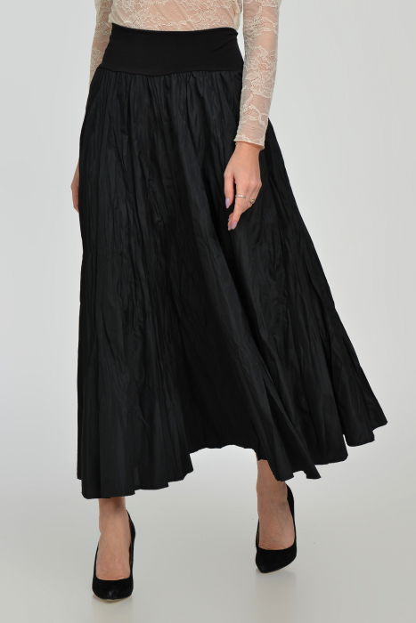 Fusta lunga din vascoza, in 15 clini, din tafta neagra cu irizatii maro [3]