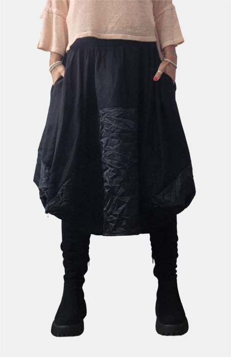 Fusta midi balon din vascoza, cu colturi si insertie material texturat satinat, neagra [2]