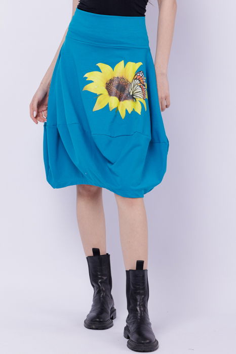 Fusta albastra din jerseu, midi, tip lalea, cu imprimeu floarea soarelui si fluture [1]