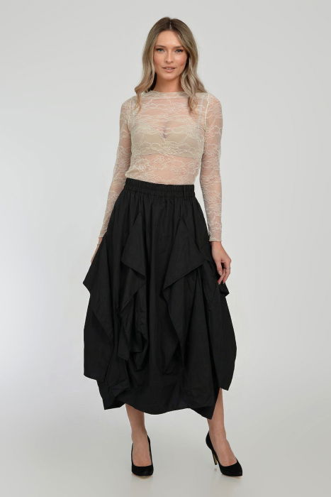 Fusta neagra extravaganta cu croiala lalea in clini si aripioare atasate din bumbac satinat [1]
