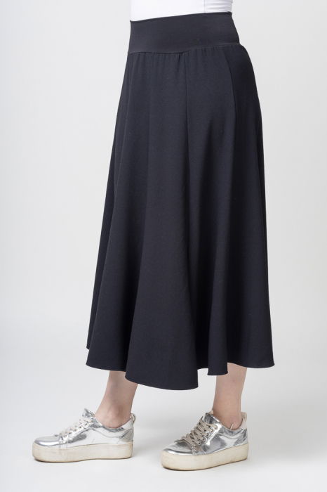 Fusta neagra in clini, din vascoza (78cm)