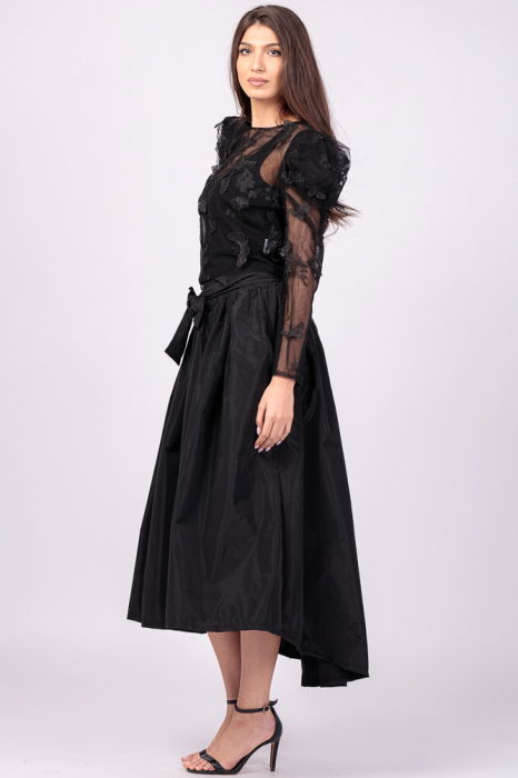 Fusta neagra cu trena, ampla, din tafta [5]