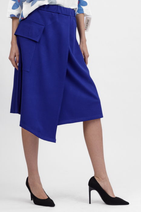 Fusta albastra midi petrecuta din punto milano, cu buzunar aplicat si colt [3]