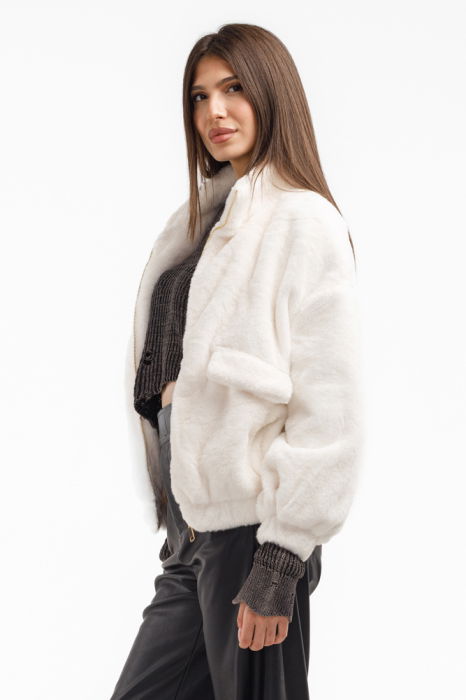 Geaca din blanita artificiala alba [3]