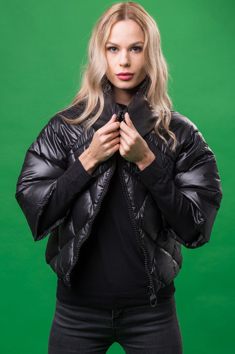 Geaca Monte Cervino neagra cu maneci 3/4 si guler inalt [1]