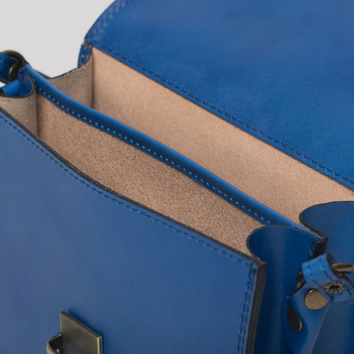 Geanta crossbody albastra din piele naturala, tip postas [3]