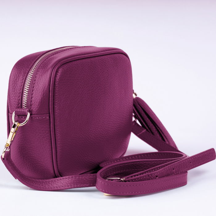 Geanta crossbody magenta din piele naturala, cu ciucure din piele [3]