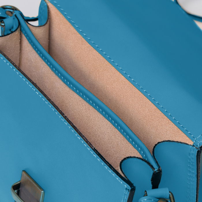 Geanta crossbody albastra din piele naturala tip postas [3]