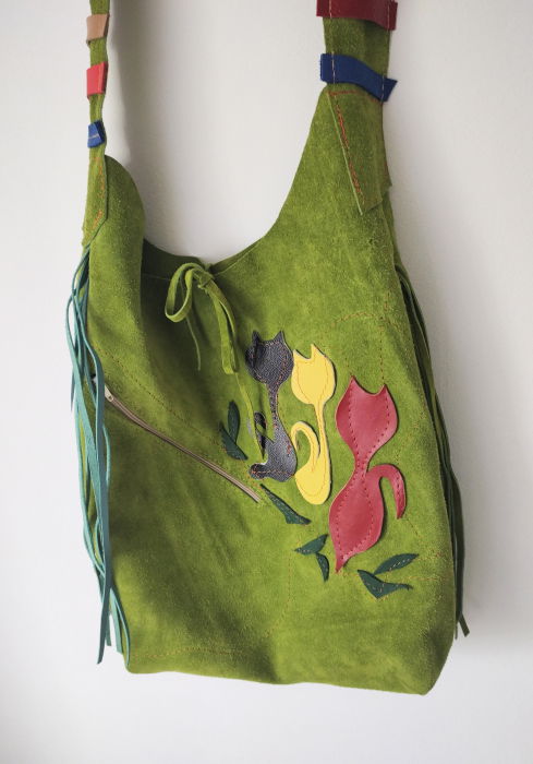 Geantă  hobo din piele naturala olive ,cu pisicuțe [2]