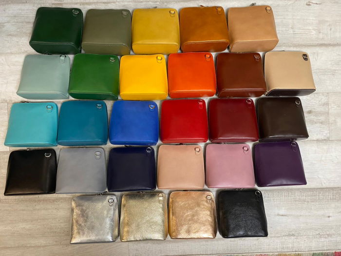 Geanta crossbody, neagra, din piele naturala [5]