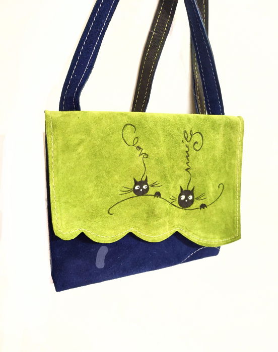 Geanta olive si albastru electric din piele intoarsa, cu pisicute pictate [1]