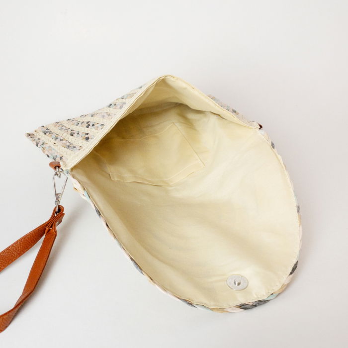 Geanta plic impletita crossbody, cu bareta de umar si de mana, bej deschis cu bej inchis [3]