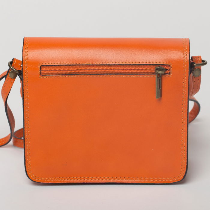Geanta crossbody portocalie din piele naturala, tip postas [2]