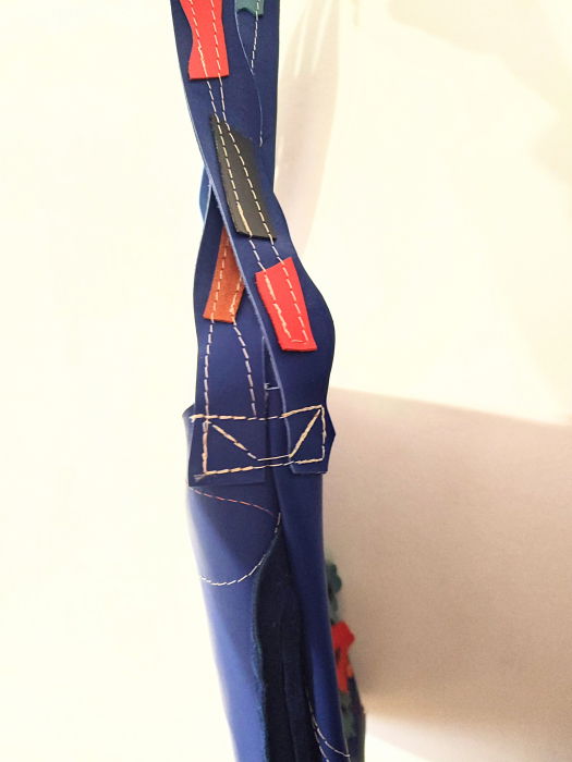 Geanta sac albastru electric,cu flori colorate ,din piele naturala [2]