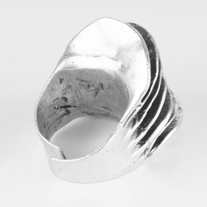 Inel mare, reglabil, din zamac cu forma de 7 straturi neregulate in rand [2]