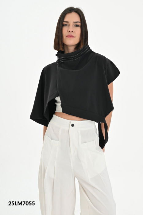 Jacheta scurta cu guler inalt , oversize [1]