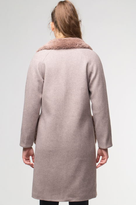 Palton bej din stofa cu buzunare din blana artificiala [4]