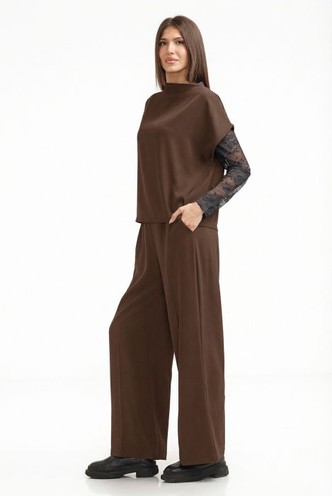 Pantaloni eleganti cu croiala dreapta, lejera, maro [2]