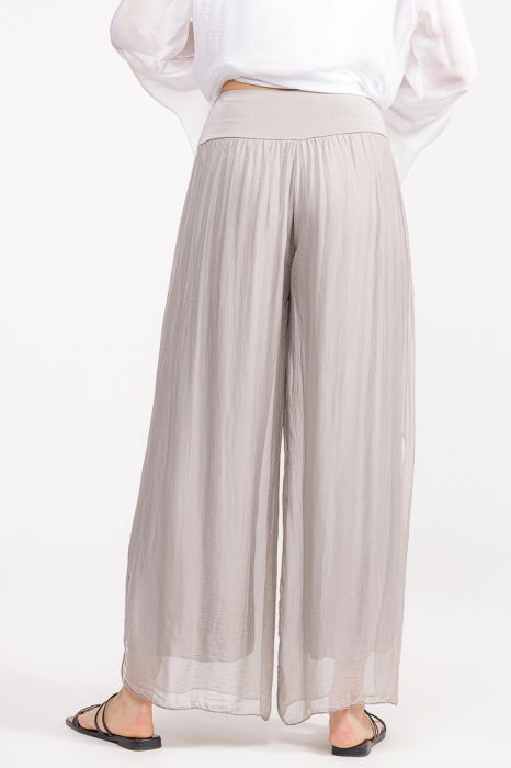 Pantaloni bej din matase si vascoza, cu crapaturi laterale [3]