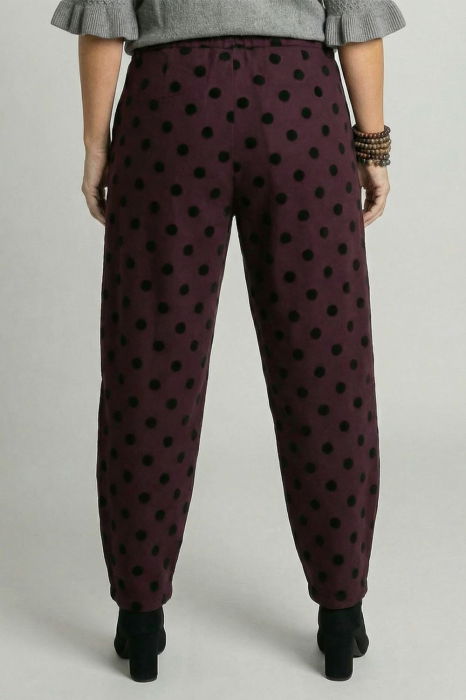 Pantaloni bordo lejeri cu imprimeu buline subtil emosate – croi relaxat, talie confortabila [3]