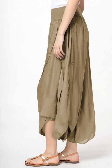 Pantaloni petrecuti din matase si vascoza camel, tip salvari [3]