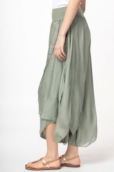 Pantaloni petrecuti din matase si vascoza kaki, tip salvari [5]