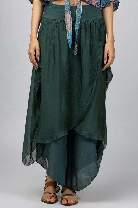 Pantaloni petrecuti din matase si vascoza verzi, tip salvari [2]