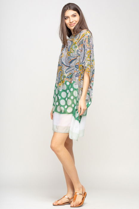 Rochie de plaja tip poncho cu motive florale si buline alb cu verde, vascoza [4]