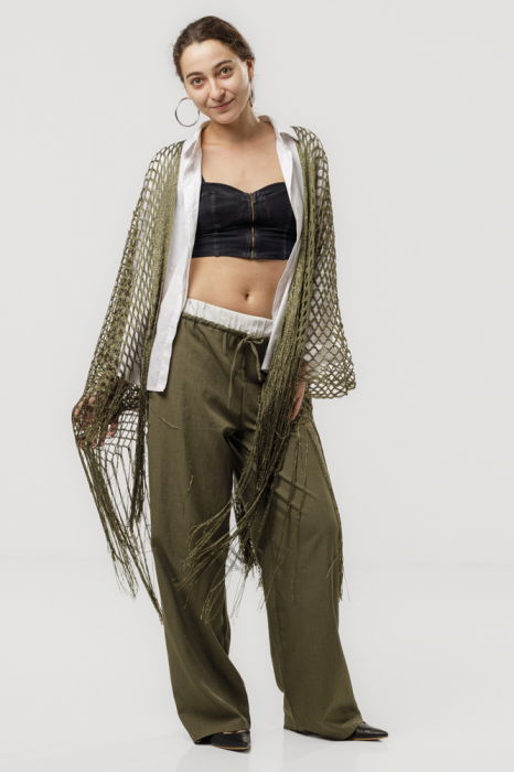 Poncho kaki din plasa cu fir auriu si franjuri lungi [4]