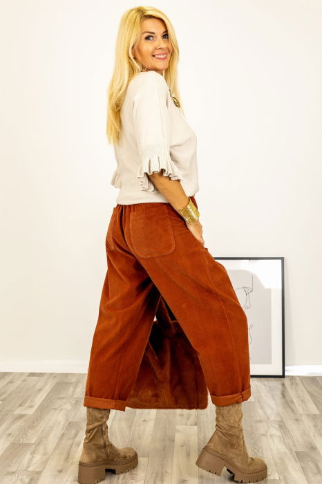 Pulover cu maneci scurte si volane la mansete din vascoza, bej [3]