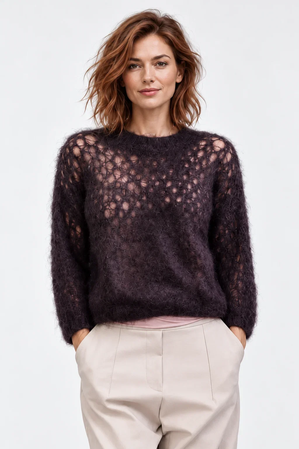 Pulover din mohair 80% cu tricot ajurat si textura pufoasa, maro