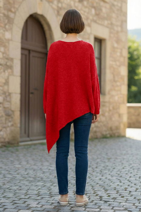 Pulover pufos rosu, oversize cu colt si decolteu in V [3]