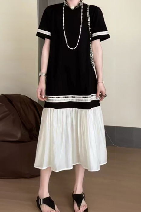 Rochie A-line din jerseu din bumbac cu volan din alt material, alb cu negru