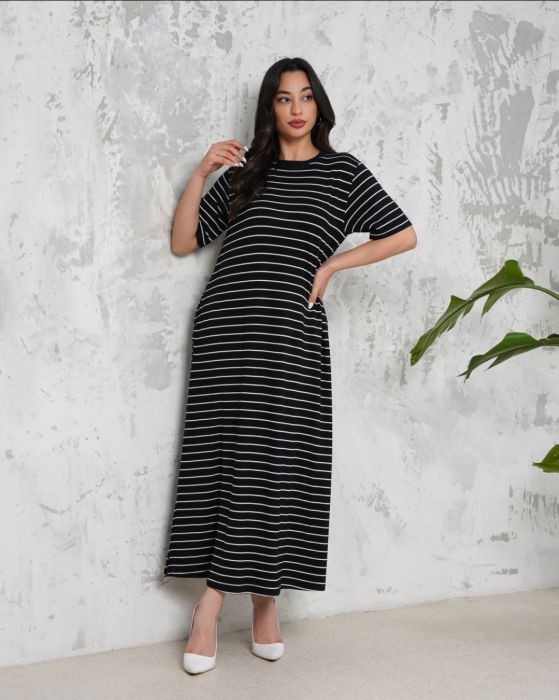 Rochie A-line lunga din jerseu de vascoza, neagra cu dungi albe [4]