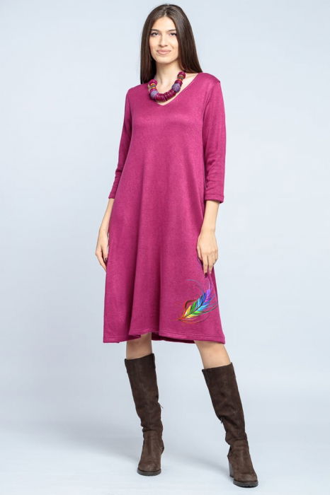 Rochie `A line` midi, din jerseu moale cu imprimeu lateral pana, mov zmeura [1]