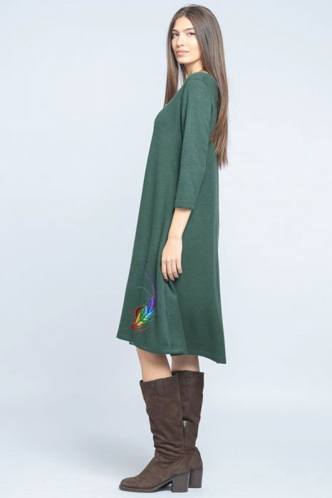 Rochie `A line` midi, din jerseu moale cu imprimeu lateral pana, verde inchis [2]