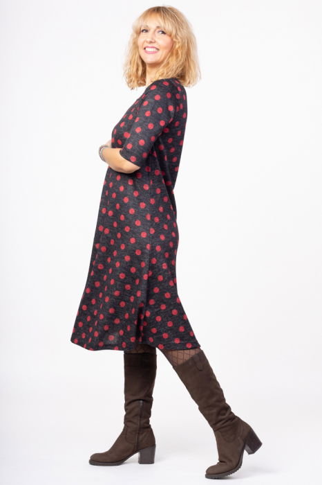 Rochie `A line` midi, imprimeu buline rosii pe fond negru [2]