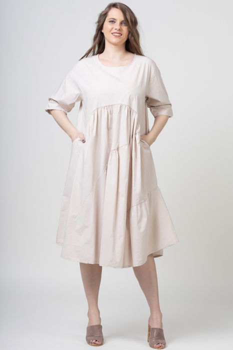 Rochie bej oversize, cu trei volane asimetrice, din poplin satinat [2]