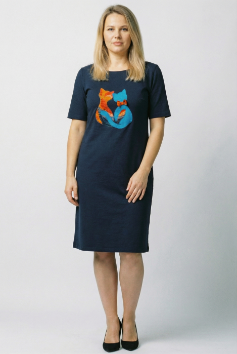 Rochie bleumarin cu doua pisici aplicate pe piept [1]