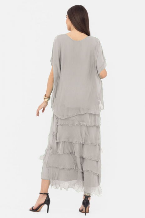 Rochie gri deschis din matase si vascoza cu  volane franjurate suprapuse [3]