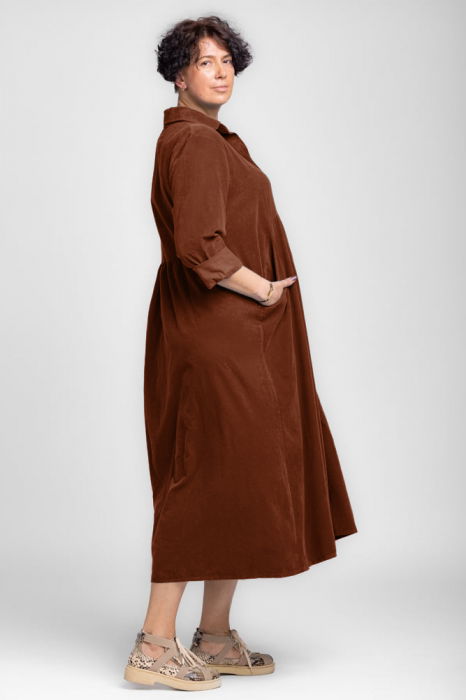Rochie camasa maro ciocolata din catifea reiata, taiata in talie [2]