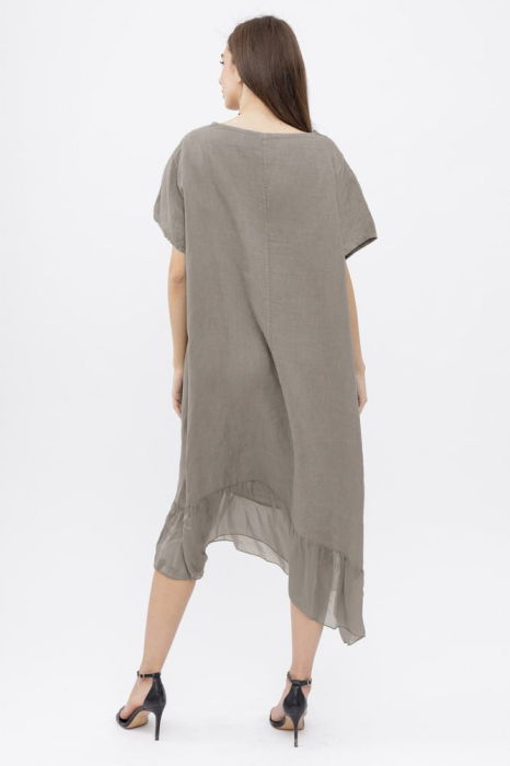 Rochie oversize usor asimetrica A-line, din in cu guler si volan din matase, bej inchis [3]